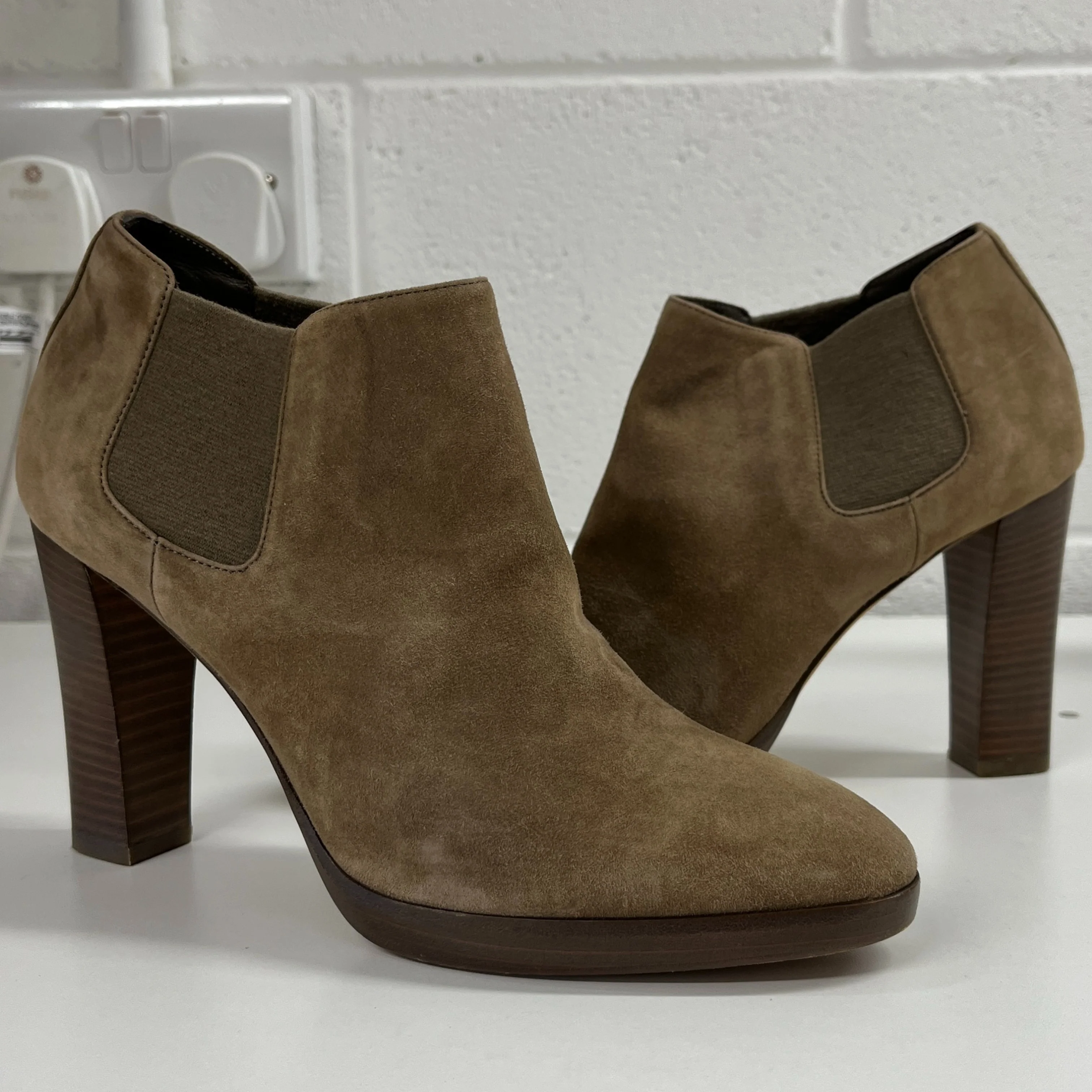 Women's Suede Ankle Boots Tan Size EU 36 / UK 3 - Image 11