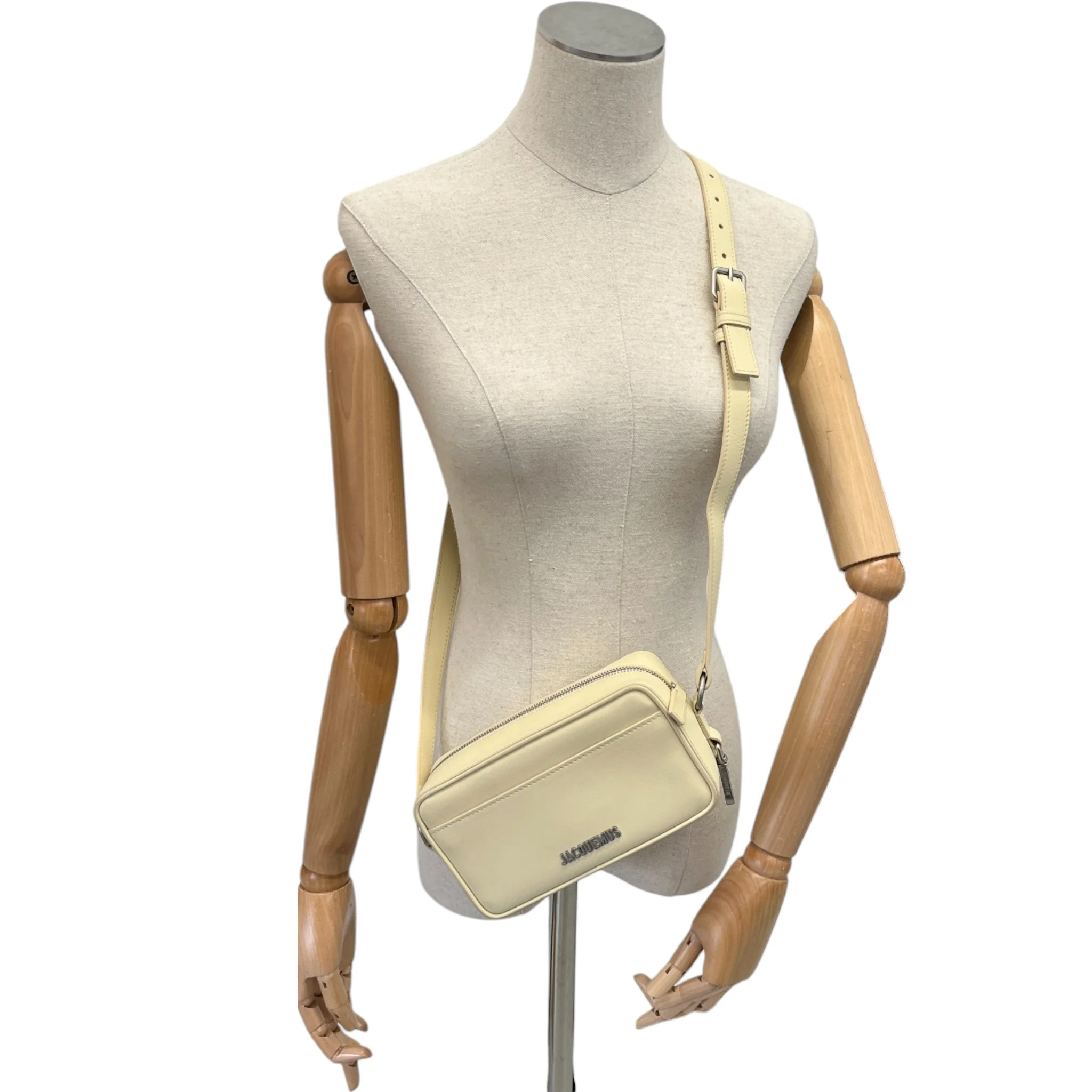 Women's The Baneto Bag Beige - Image 2