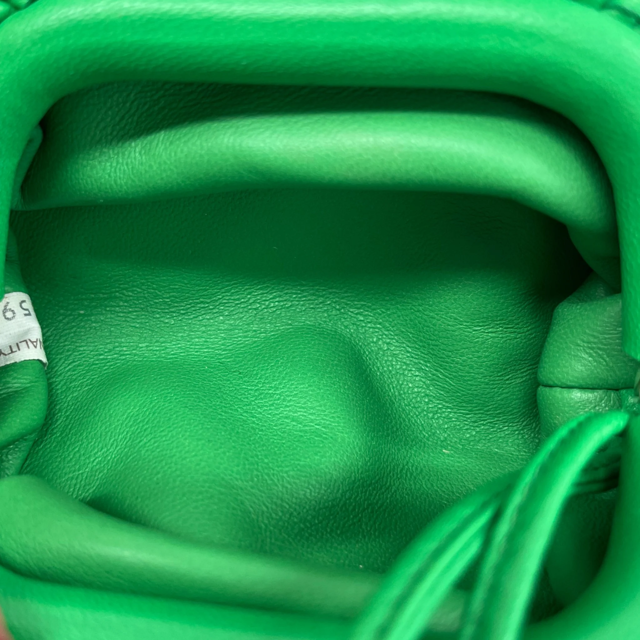 Women's The Pouch Micro Intrecciato Bag Green - Image 10