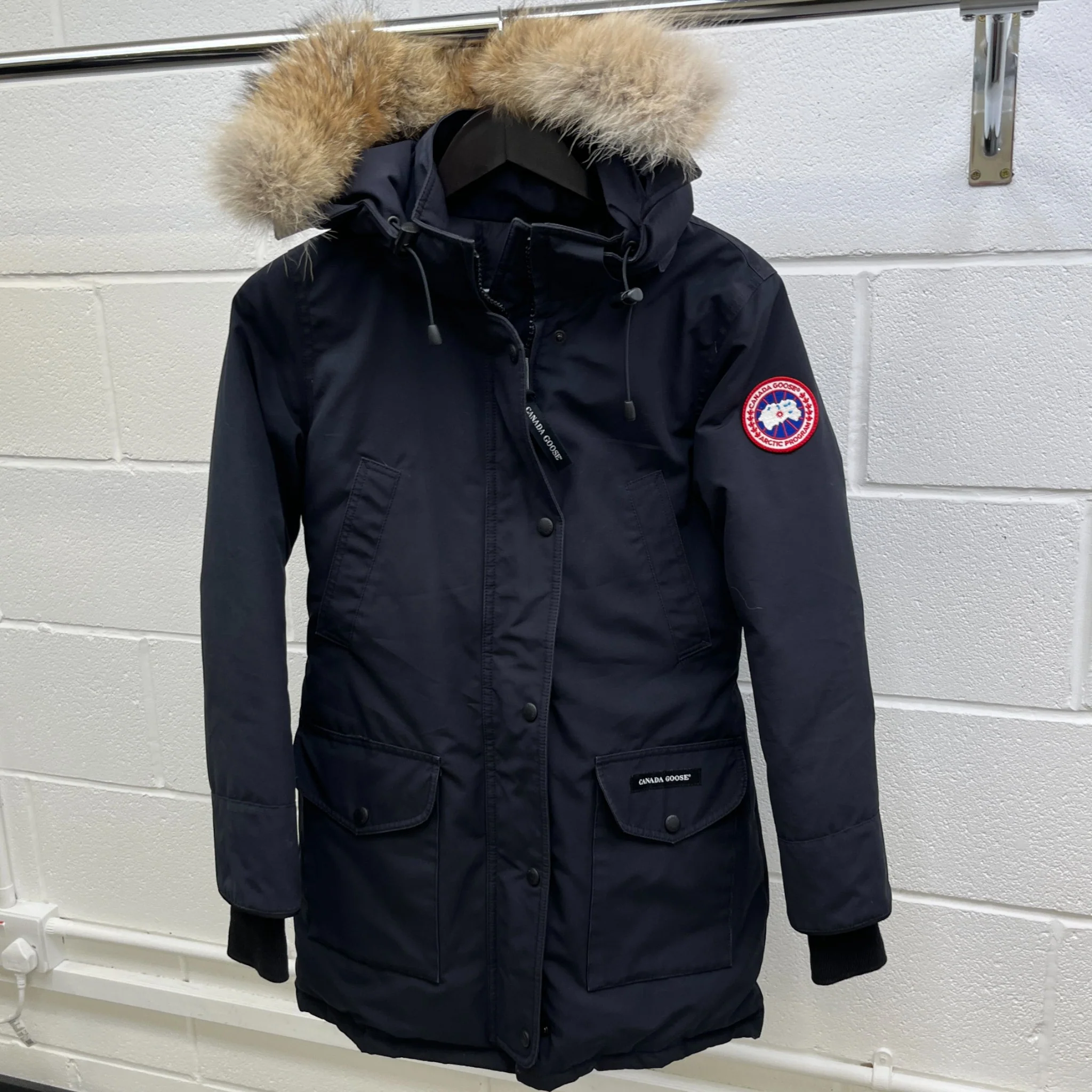 Women's Trillium Parka Down Jacket Navy Size S - Image 9