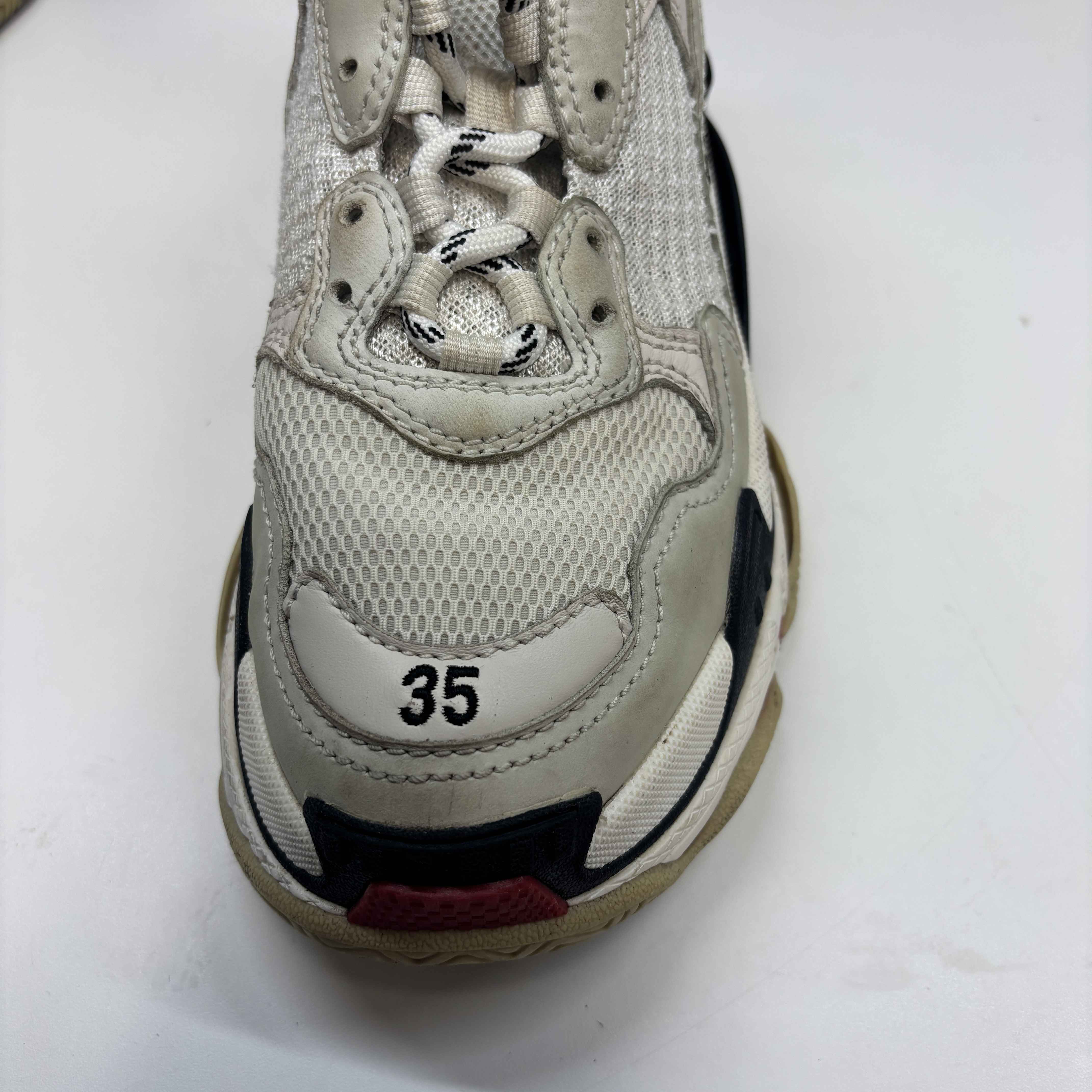 Women's Triple S Low Trainers White Size EU 35 / UK 2 - Image 15