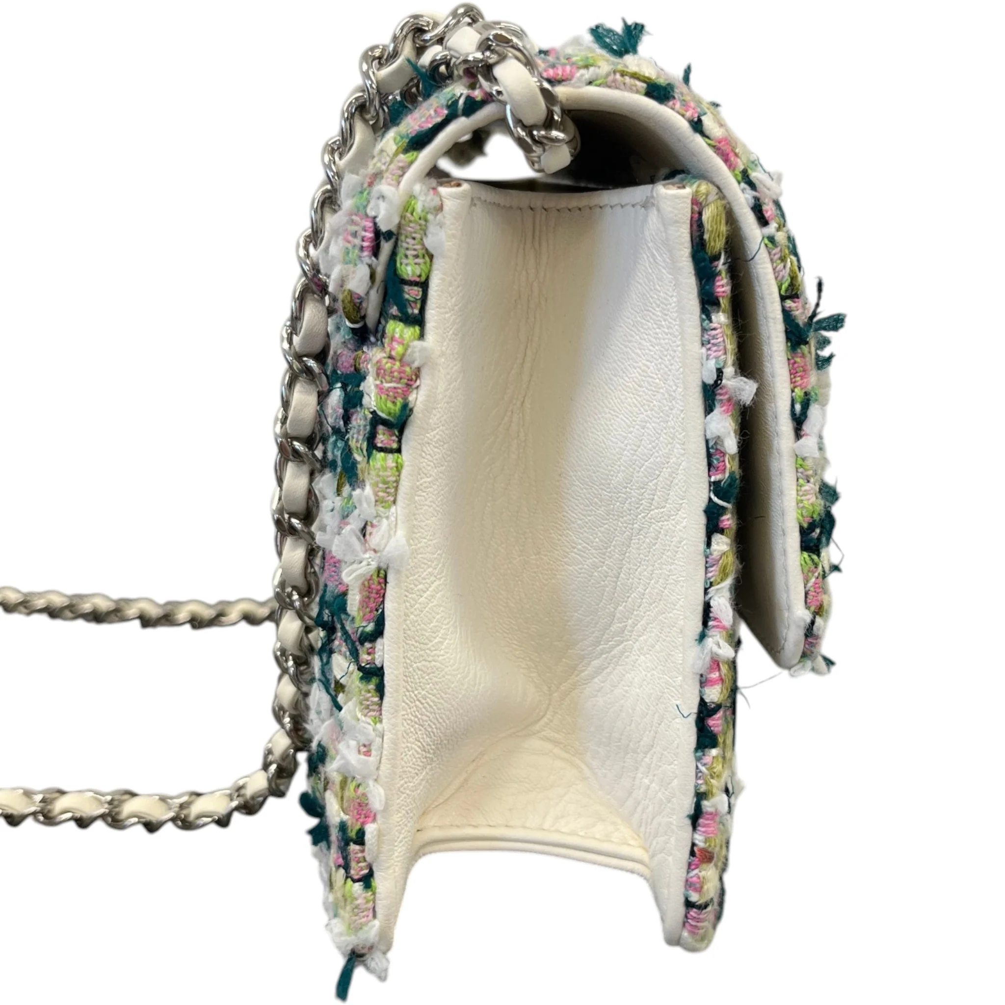 Women's Tweed Beauty Lock Flap Bag White - Image 6