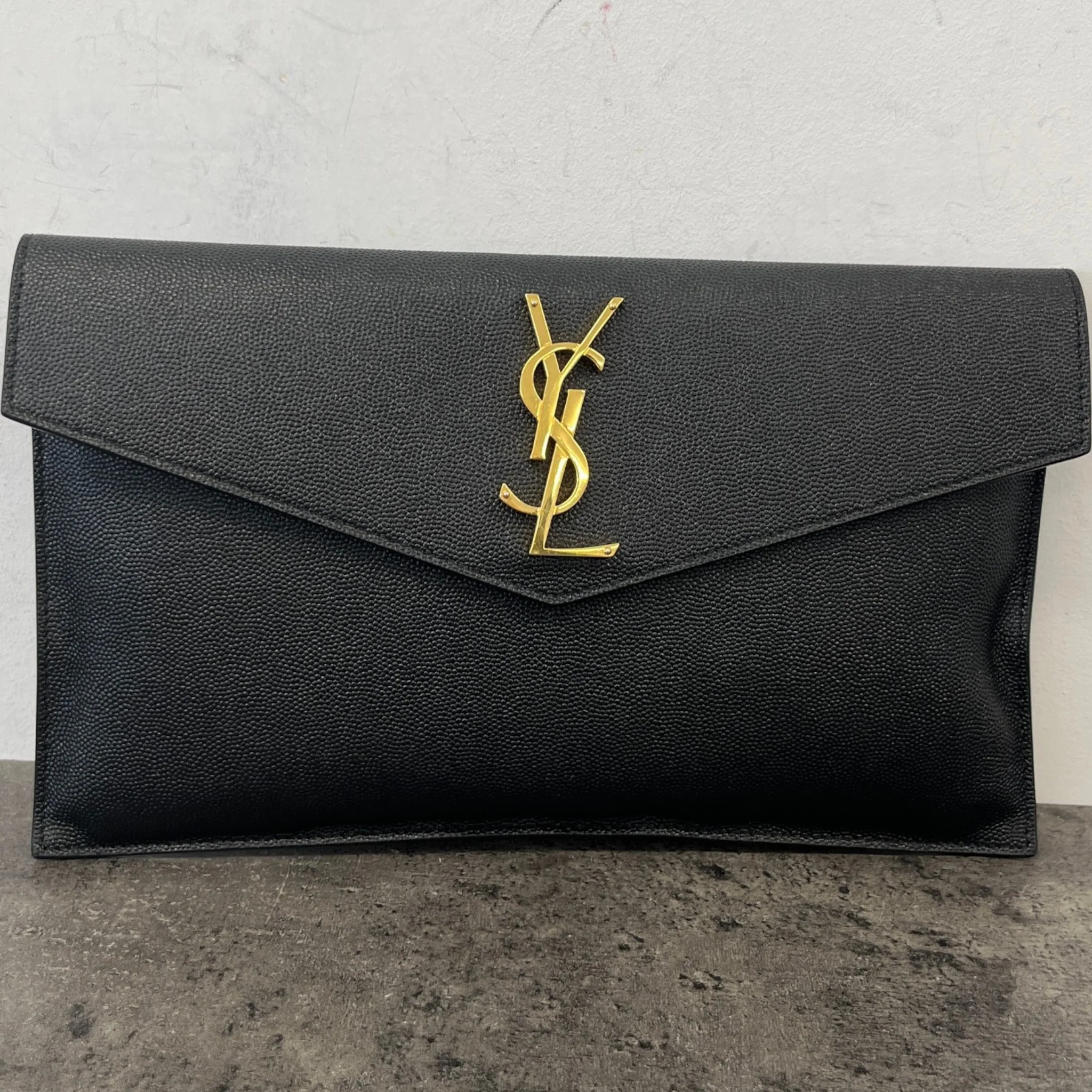 Women's Uptown Pouch Black - Image 10