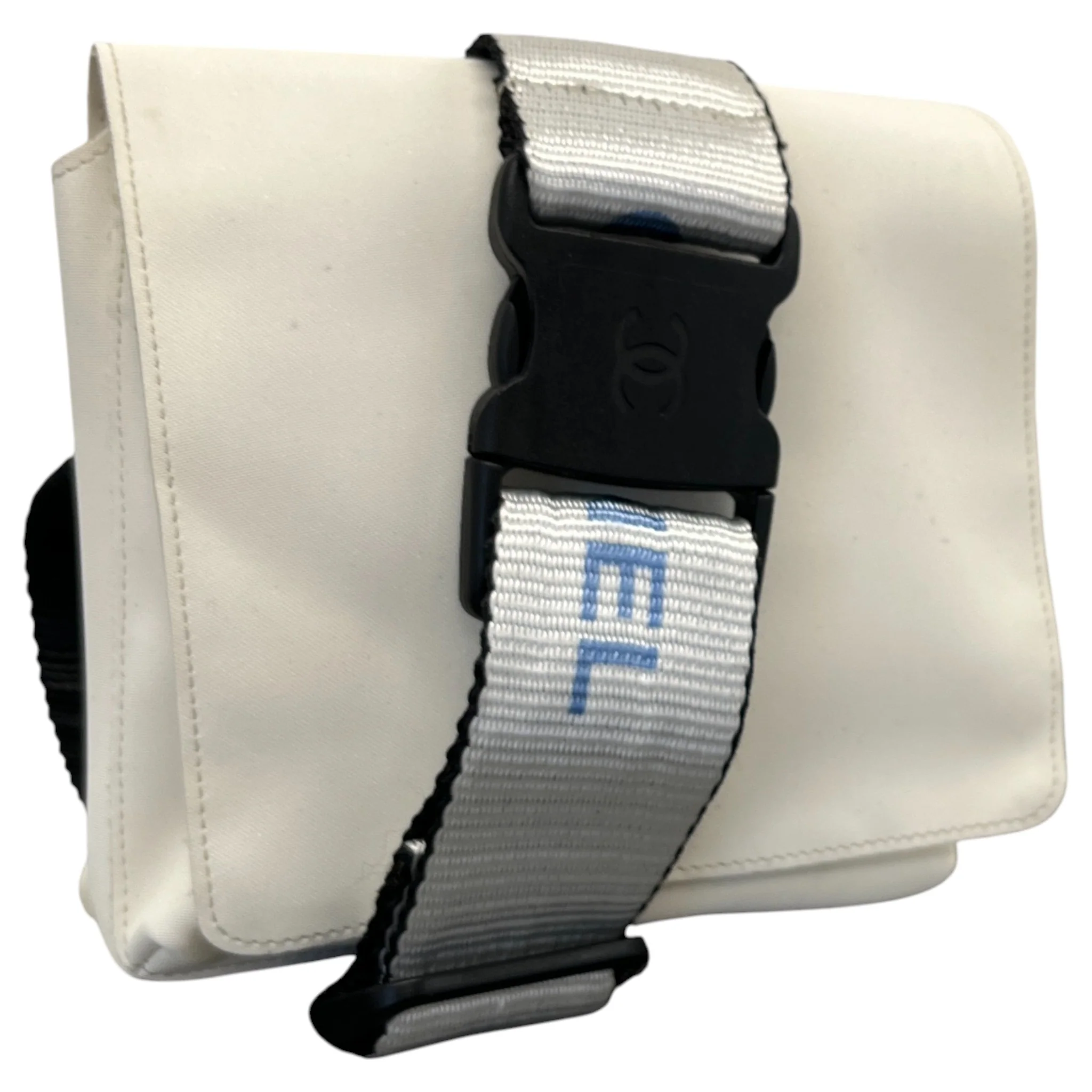 Women's Vintage Nylon Logo Strap Belt Bag Cream - Image 4