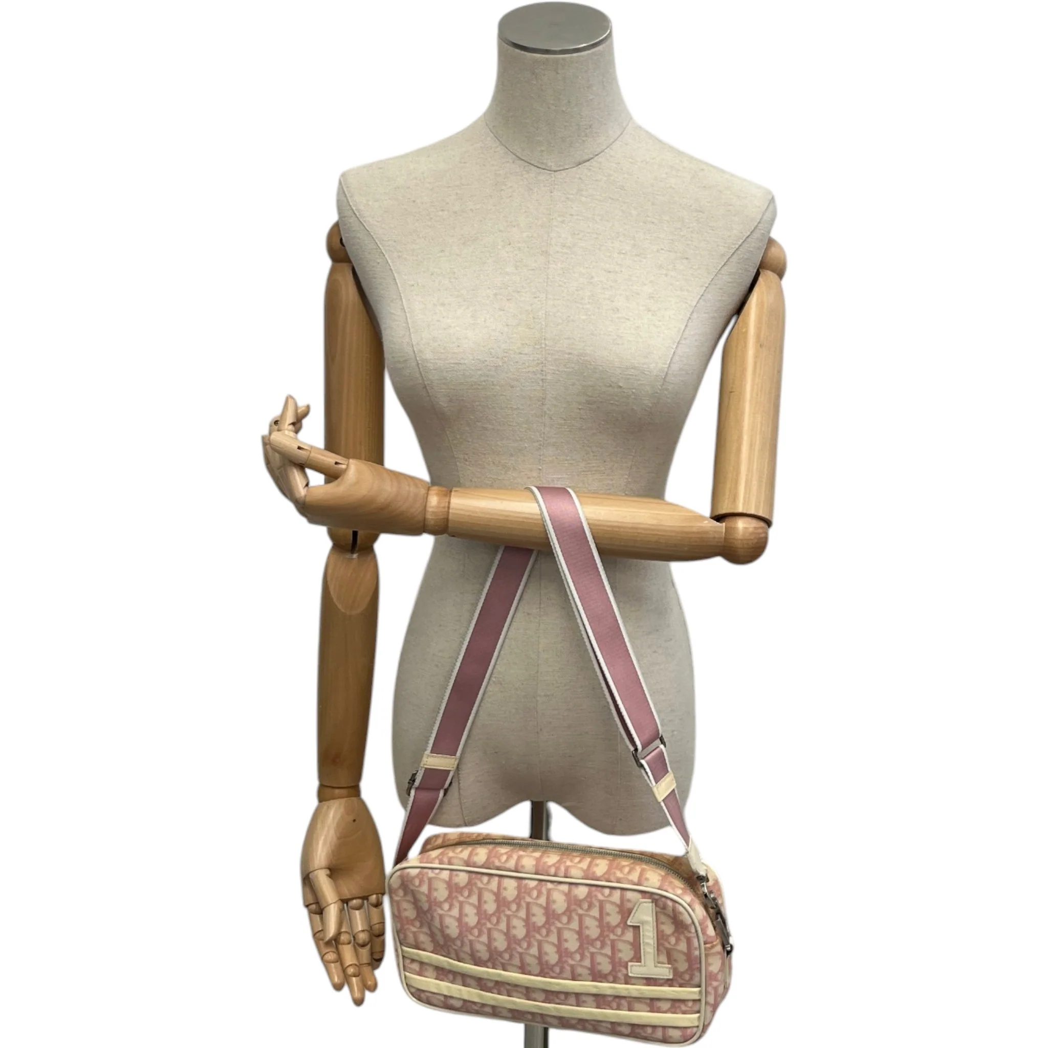 Women's Vintage Trotter Bag Pink - Image 2
